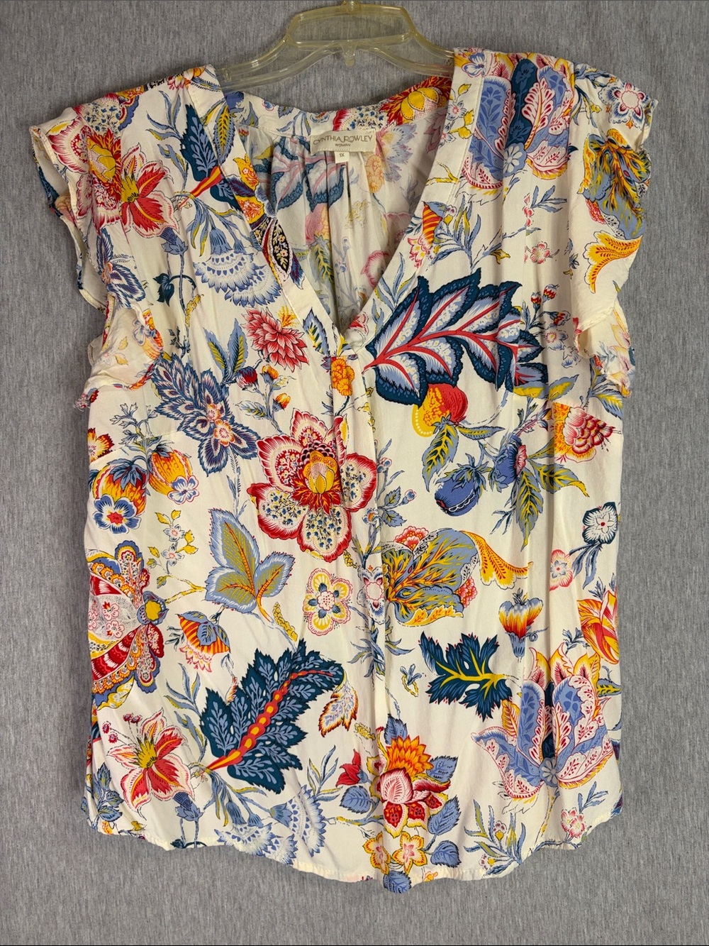 Cynthia Rowley Cream Floral V-Neck Flutter Sleeve Blouse